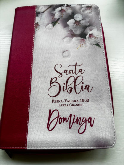 Biblia  MUJER VIRTUOSA
